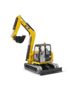 Bruder 2456 - Cat Minibagger -Britains Winkel bruder bruder 2456 cat minibagger 2