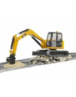 Bruder 2456 - Cat Minibagger -Britains Winkel bruder bruder 2456 cat minibagger 5