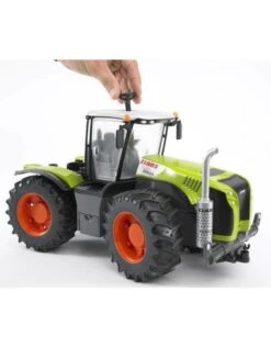 Bruder 3015 - Claas Xerion 5000 2 Bruder 3015 - Claas Xerion 5000 -Britains Winkel bruder bruder 3015 claas xerion 5000 2