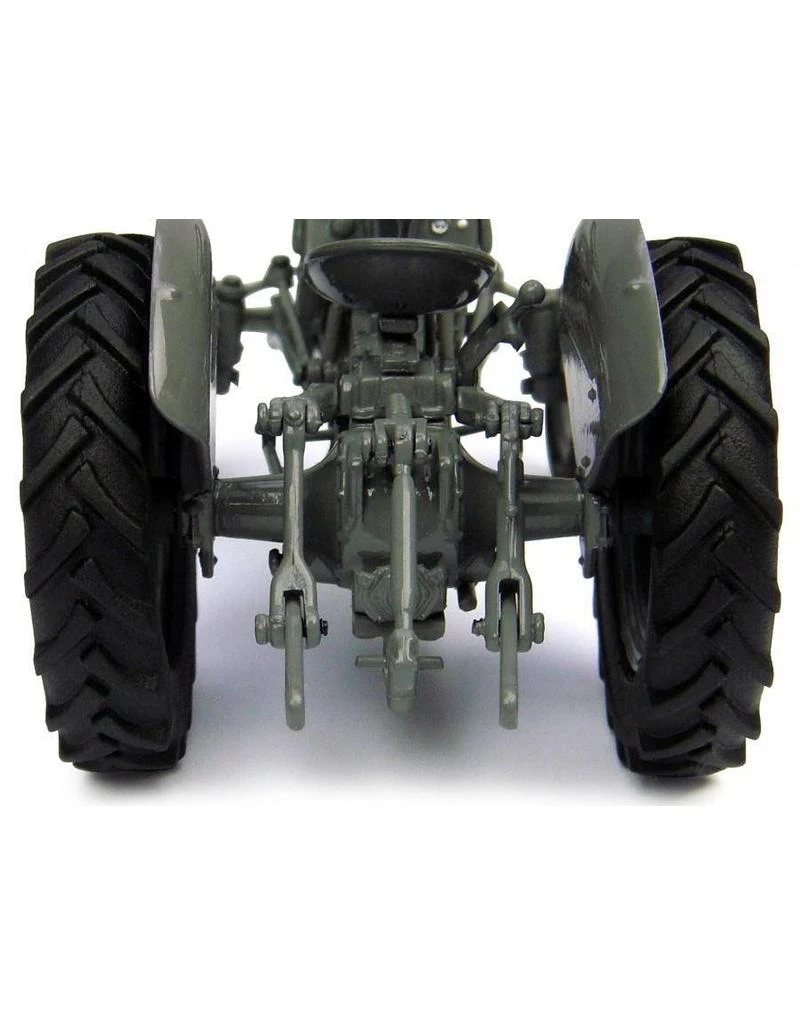 Universal Hobbies 4189 - Ferguson TEA 20 1:32 Universal Hobbies 4189 - Ferguson TEA 20 1:32 -Britains Winkel universal hobbies universal hobbies 4189 ferguson 3
