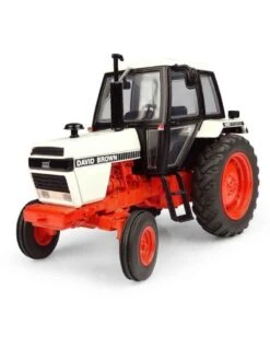 Universal Hobbies 4270 - David Brown 1490 - 2WD 1:32
