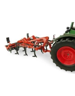Universal Hobbies 5214 - Kuhn Cultimer L300 1:32 -Britains Winkel universal hobbies universal hobbies 5214 kuhn cult 4