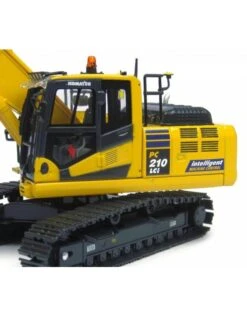 Universal Hobbies 8104 - Komatsu PC210LCi-10 Excavator 1:50 -Britains Winkel universal hobbies universal hobbies 8104 komatsu p 3