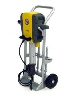 Universal Hobbies Neuson Hammer EH65 US Version 1:12