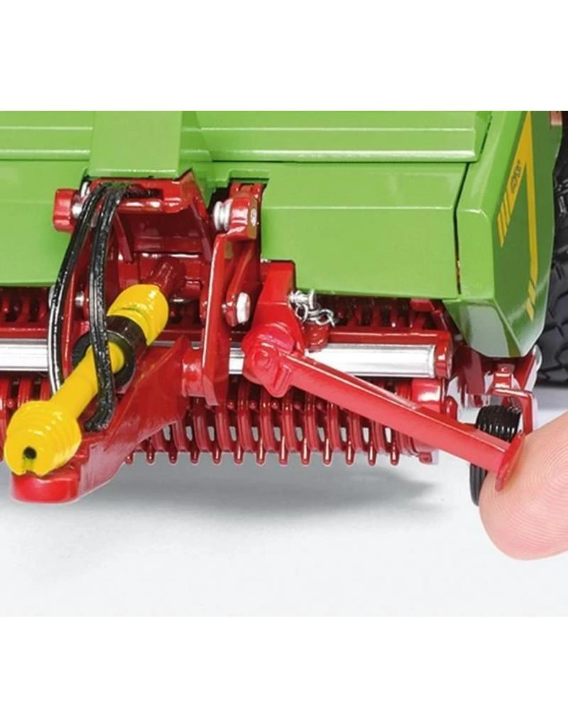 Wiking 77336 - Strautmann Tera-Vitesse opraapwagen 1:32 Wiking 77336 - Strautmann Tera-Vitesse Opraapwagen 1:32 -Britains Winkel wiking wiking 77336 strautmann tera vitesse opraap 2